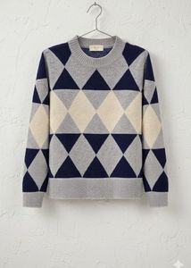 Stylish Argyle Pattern Sweater