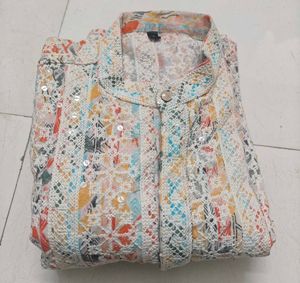 Embroidered Kurta with Sequins
