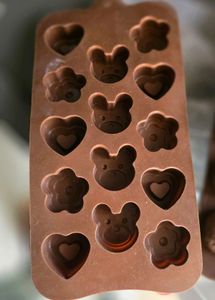 Rolex Cake Decorating Turntable n chocholate mold