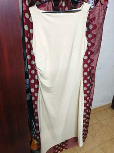 Chic Ruched Sleeveless Midi Dress