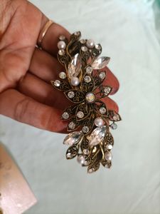Hair Clip  Womens / Girls
