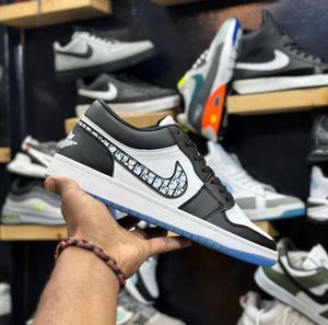 nike sneaker