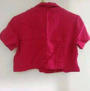 Stylish Pink Cropped Button-Up Top