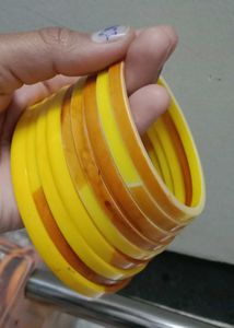 Stylish Bangle Set