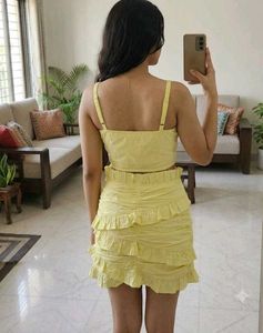 Cute Yellow Crop Top &amp; Skirt Set
