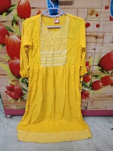 Yellow Kurti + offer for 1 day otherwise 549 price