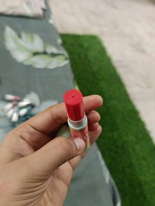 ilana Lip Blam