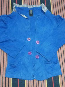 Stylish Blue Jacket with inner top srugfor Women