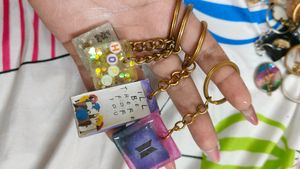 10 Keychains❤❤