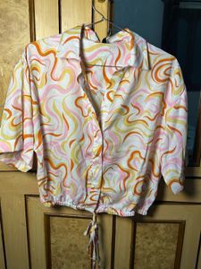Vibrant Swirl Print Cropped Top