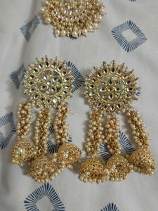 Exquisite Pearl &amp; Kundan Jhumka Set