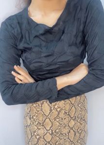 Black Textured Long Sleeve Crop Top