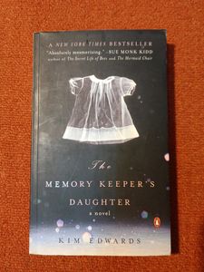 👍THE MEMORY KEEPER'S DAUGHTER 👍