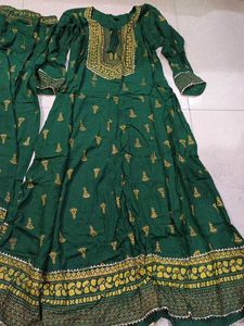 Beautiful Green Kurta Set with Dupatta