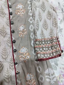 Elegant Printed Kurta