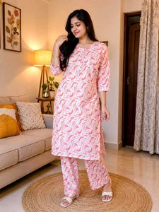 Elegant Suit with Abstract Print , 🌸