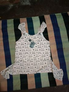 Girls Tops And Pent