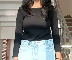 Basic Black Square Neck Long Sleeve Top