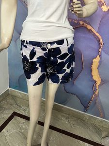 ONLY blue White Shorts
