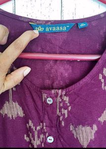 Avaasa ikkat maroon printed onKurta