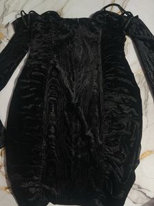black velvet party wear dress (M size)