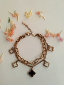 Chic Layered Clover Bracelet