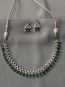 Emerald Teardrop Silver AD Set 💚