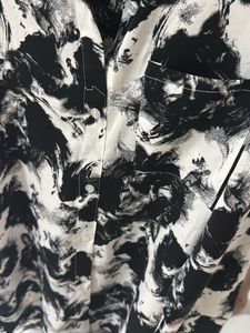 Stylish Black &amp; White Swirl Print Shirt Dress