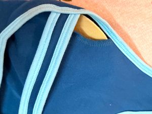 Isaysmove Blue Sports Bra