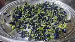 100 grams organicly Dried Butterfly Pea Flowers