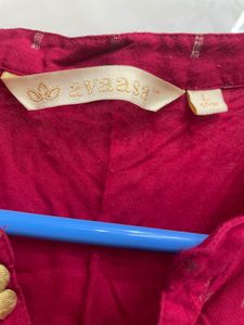 Elegant Pink Kurta with Golden Print