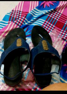 2 pairs PU-AXE Flip Flops