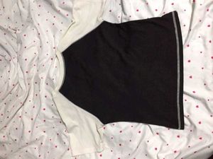 Dragon Graphic Cropped Top