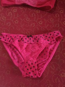 Women's Pink Lace Bra &amp; Panty Set