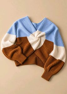 BOW FRONT COLORBLOCK KNIT SWEATER