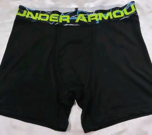 Under Armour Men's Black Boxer Briefs
