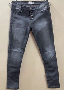 Women's Grey Textured Button-Fly Jeans