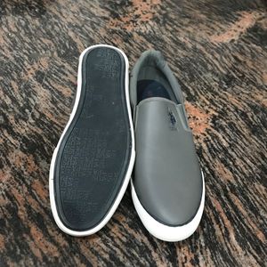 USPA Men's Grey Slip-On Shoes
