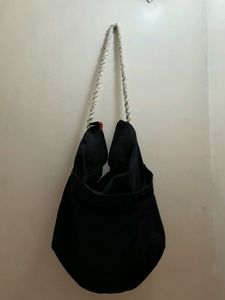 Chic Black Hobo Bag with Rope Handle