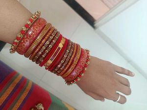 Red &amp; Gold Bangle Set