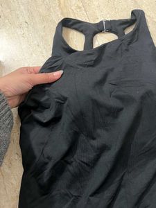 Black padded gym fit