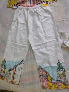 Quirky Cityscape Print Pants