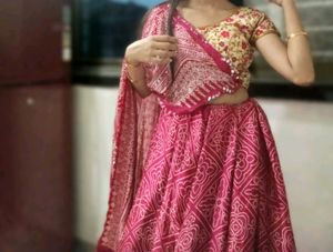 BLOUSE AND SAREE SET♥️