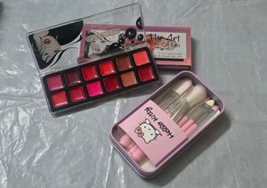 The Art of Lips Lipstick Palette with hello kitty