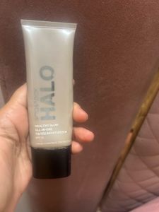 Smashbox Halo Tinted Moisturizer SPF 25