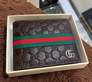 Gucci Signature G Men's Wallet