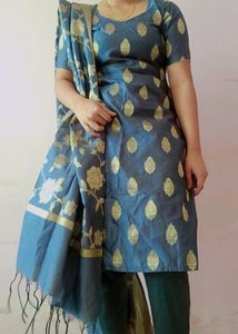 Banarasi Kurti Set, With Dupatta And Bottom