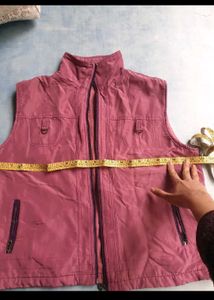 Women's Sleeveless Zip-Up Vest