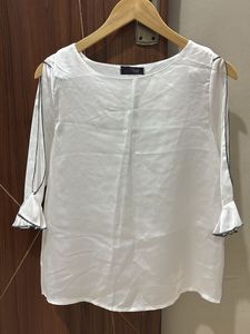Elegant White Cold Shoulder Top