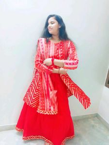 Beautiful Red Ethnic Kurta Set